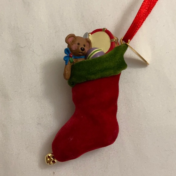 NEW Vintage Hallmark Keepsake Christmas Ornament - Picture 8 of 8